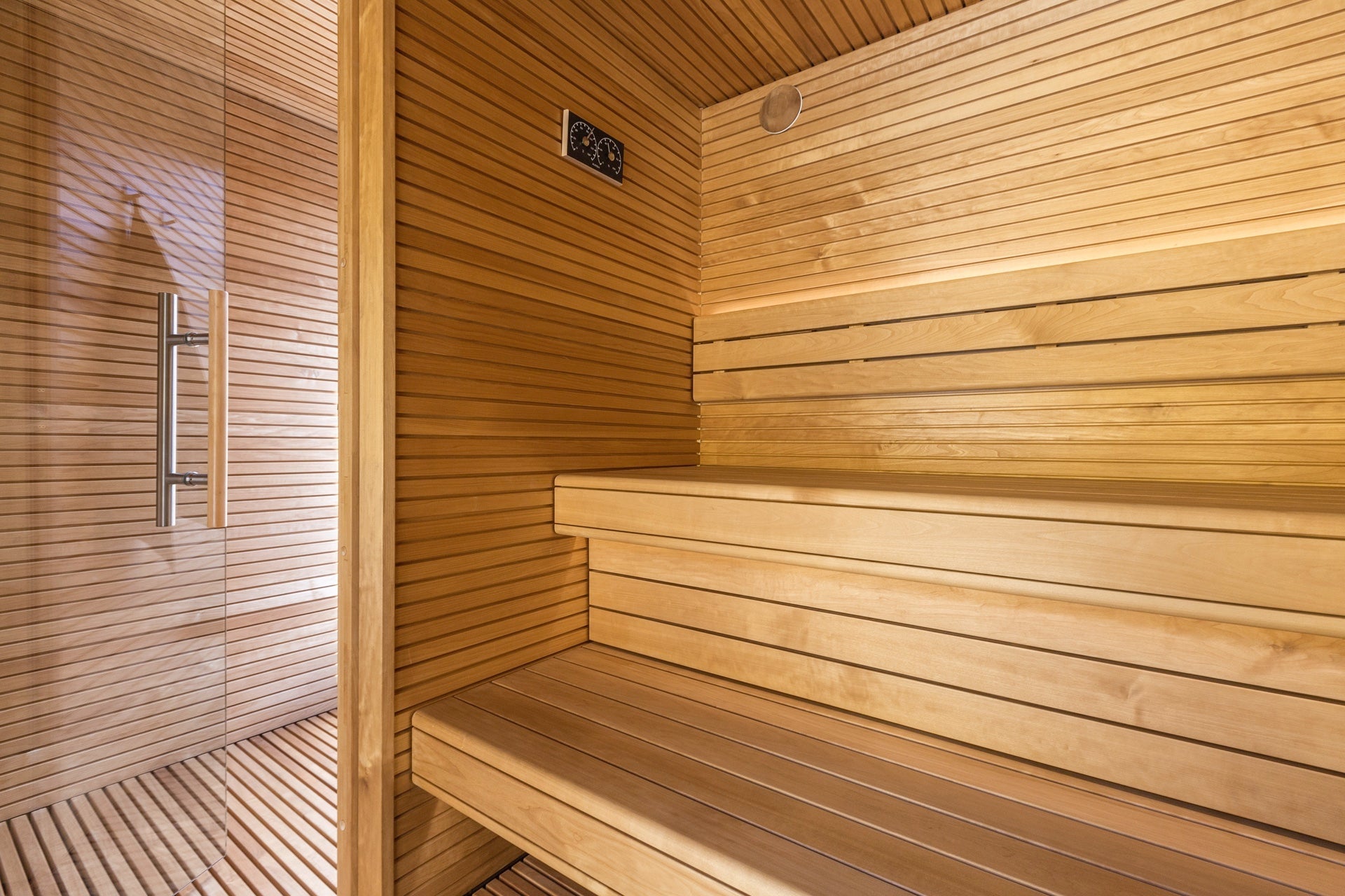 Auroom Sauna Auroom Natura Modern Outdoor Sauna with Changing Room