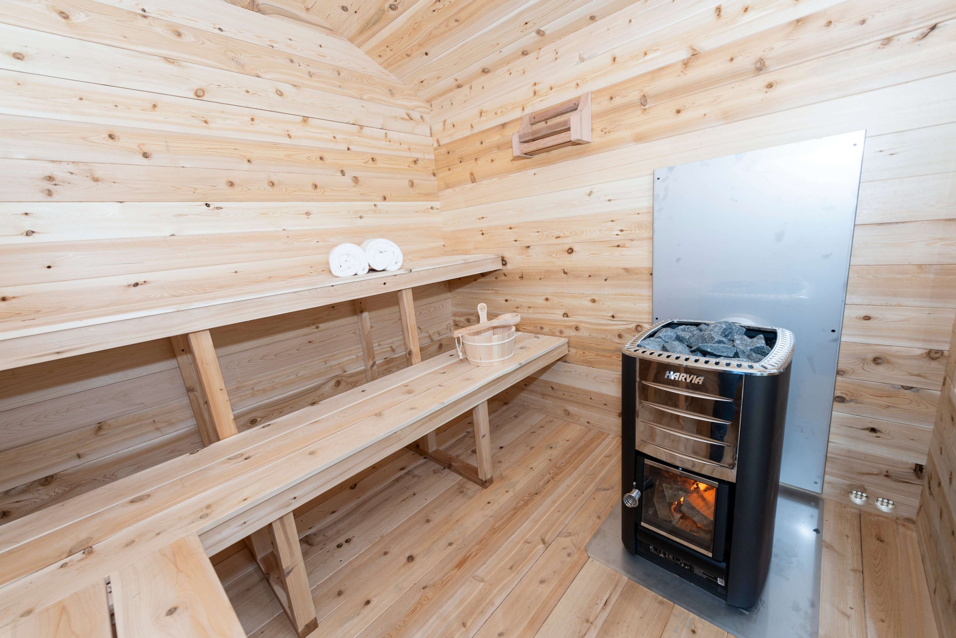 Dundalk LeisureCraft Sauna Dundalk CT Georgian 6 Person Outdoor Sauna CTC88W