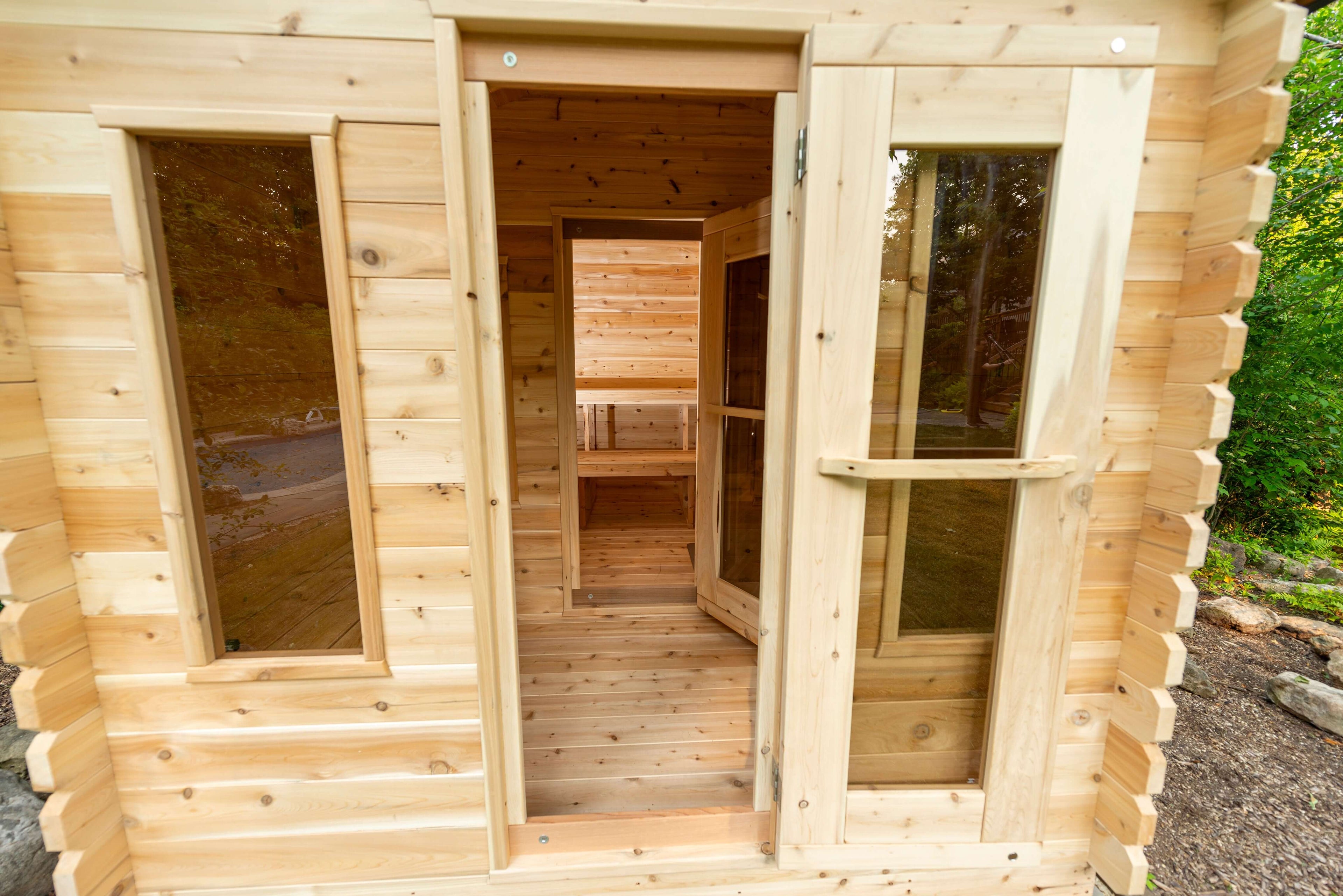 Dundalk LeisureCraft Sauna Dundalk CT Georgian 6 Person Outdoor Sauna with Changeroom