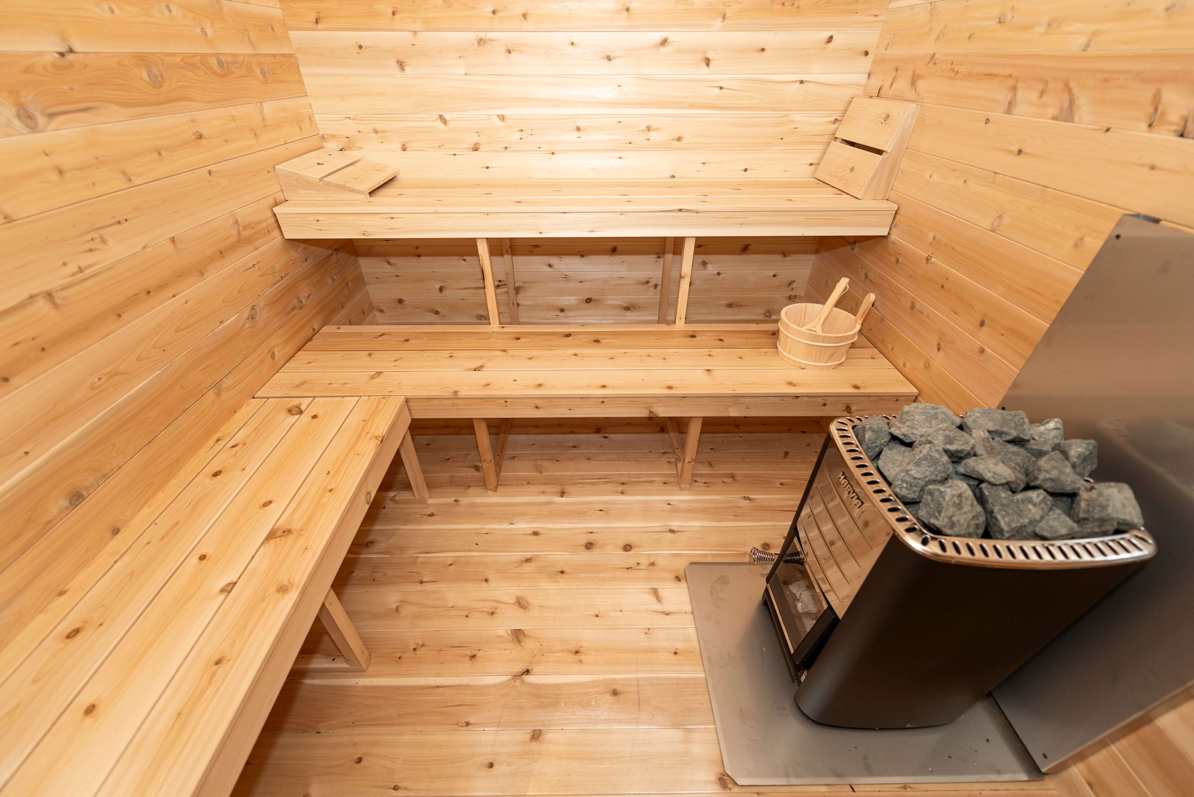Dundalk LeisureCraft Sauna Dundalk CT Georgian 6 Person Outdoor Sauna with Changeroom