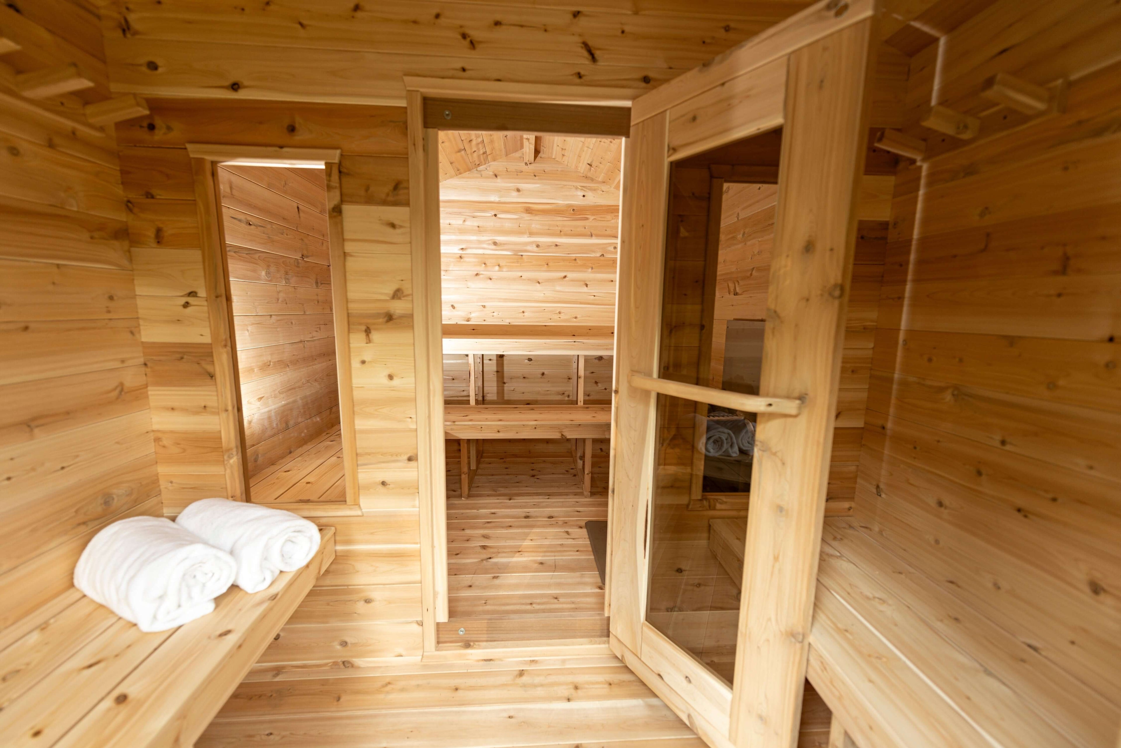 Dundalk LeisureCraft Sauna Dundalk CT Georgian 6 Person Outdoor Sauna with Changeroom